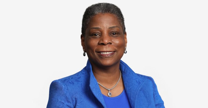 Ursula Burns: The Trailblazing Leader Who Transformed Xerox and Broke Corporate Barriers